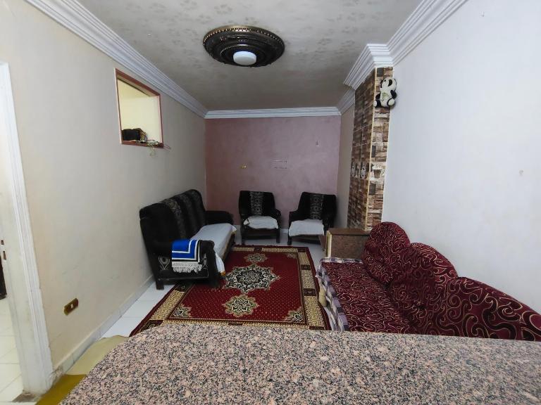 شقه مفروشه جميله جدا بموقع متميز 10 - B&B Cairo