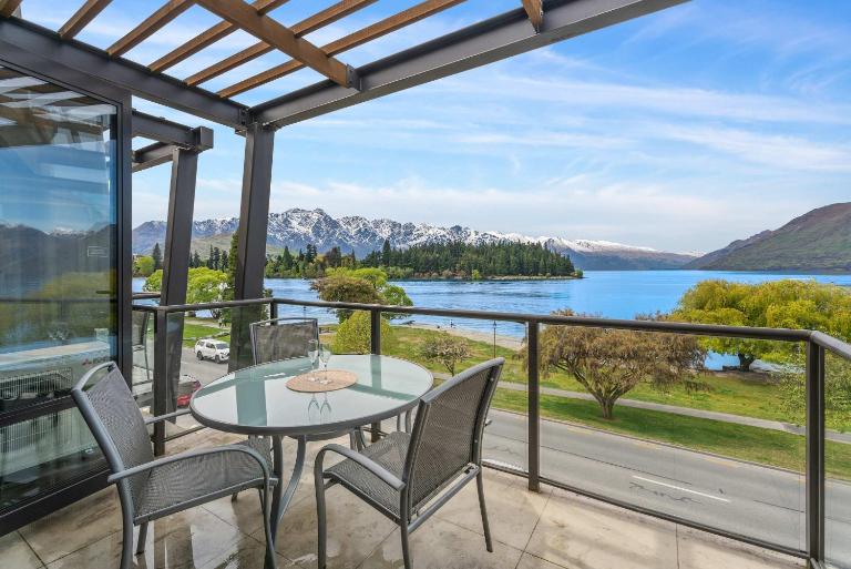 Lakefront Apartment 2 Bed Central walk to town - B&B Queenstown