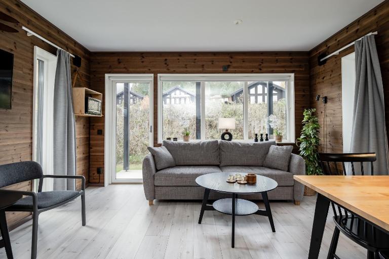 Bergsgården Lodge Järvsö - Ski In Ski Out med bastu invid Järvsöbacken - OBS!!! BYTESDAGAR ÄR ENDAST TORS O SÖND OBS!!! - B&B Järvsö