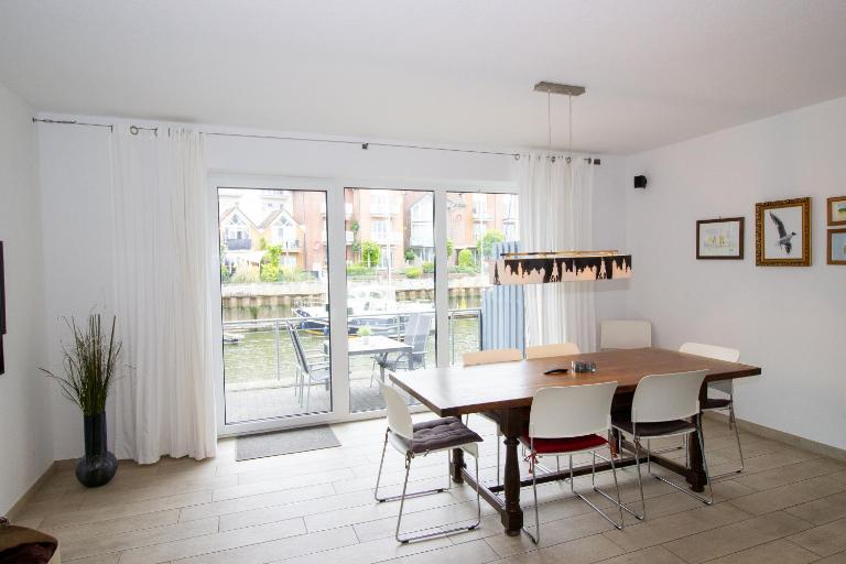 Marina 24-A - B&B Cuxhaven