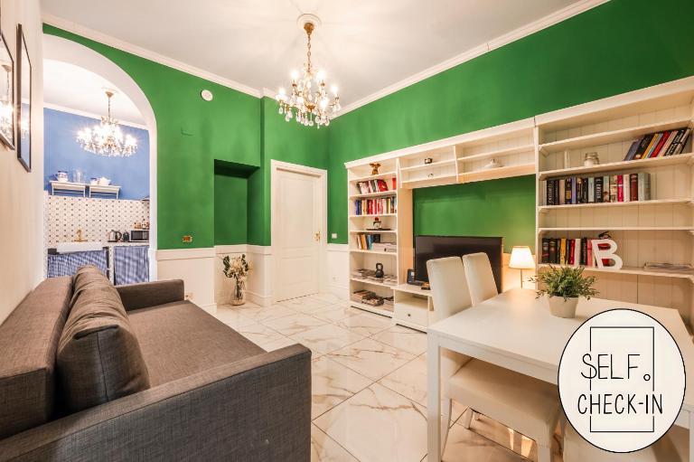 Centrale's Nest - Elegant apt close to Central Station - Ferienwohnung Mailand