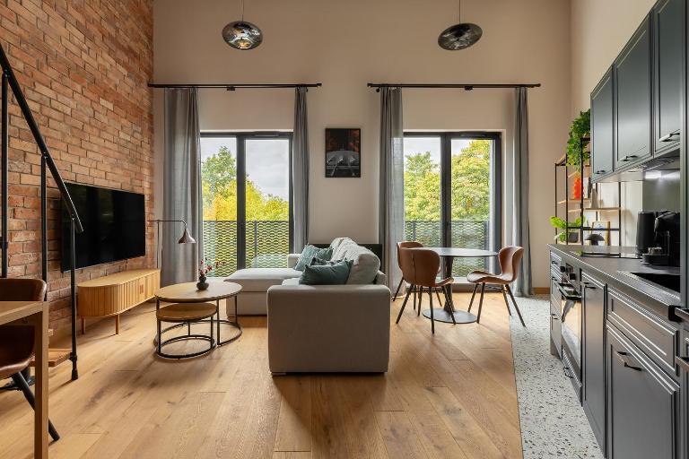 Homewell Premium Lofts - free parking - B&B Poznań