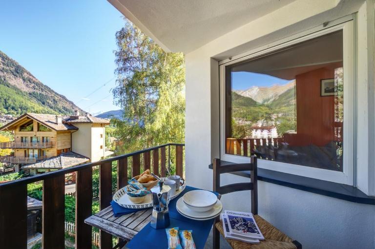 Maison Chetif - Bed and Breakfast Courmayeur