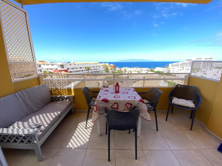 Sofie's sea view apartment - B&B Adeje