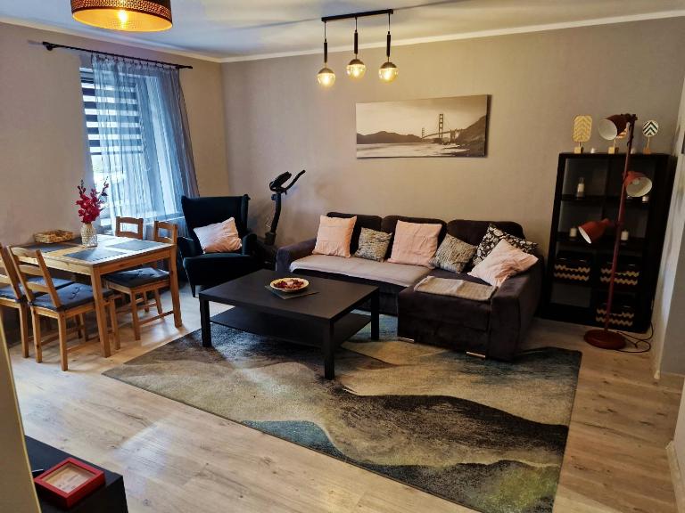 Friendly Apartment Wełnowiec - Chambres d'hôtes Katowice