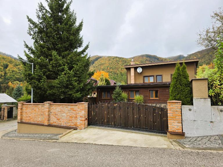 Villa Simona - Chambres d'hôtes Rajecké Teplice
