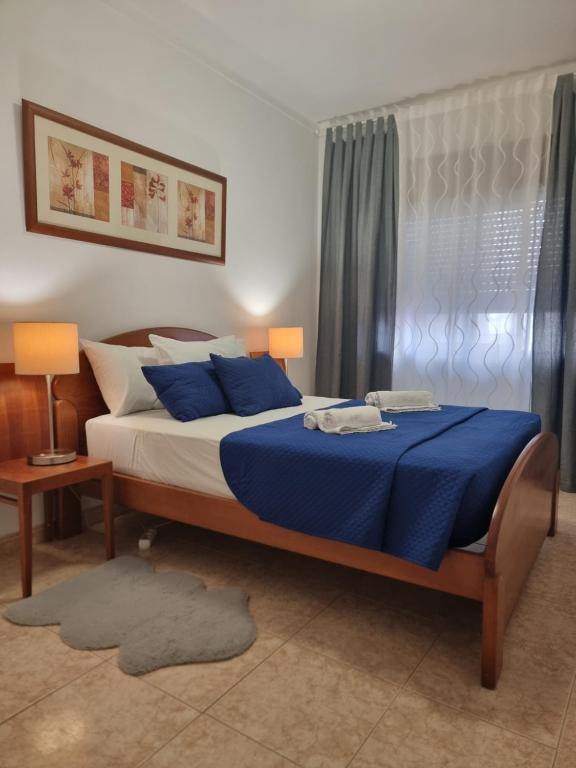 Happy House - Central Apartment - Chambres d'hôtes Faro