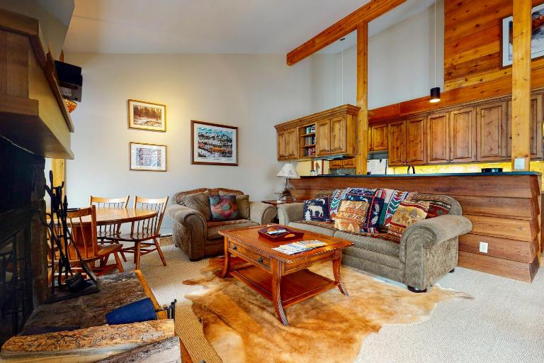 621 Tamarack - B&B Wilson