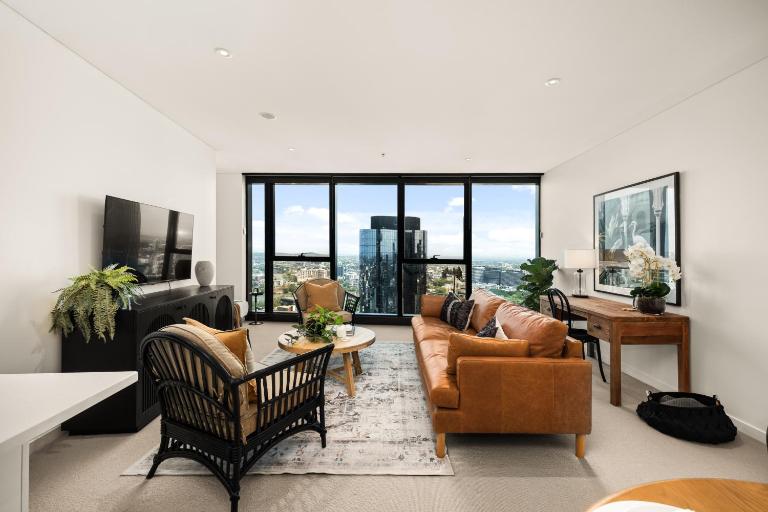 Brisbane luxe city living in the sky - B&B Brisbane