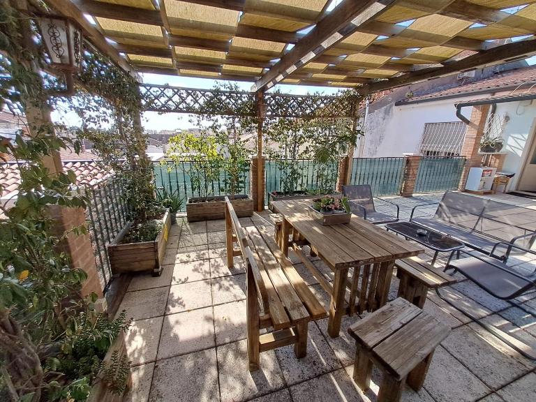 Reitia Penthouse in Historic Center - B&B Este