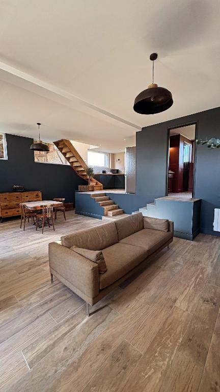 L'atelier de la Tour - Gite indépendant entièrement équipé - Chambres d'hôtes Le Plessis-la-Tour