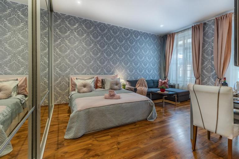 3 min from the main Railway station - Bed and Breakfast Praag