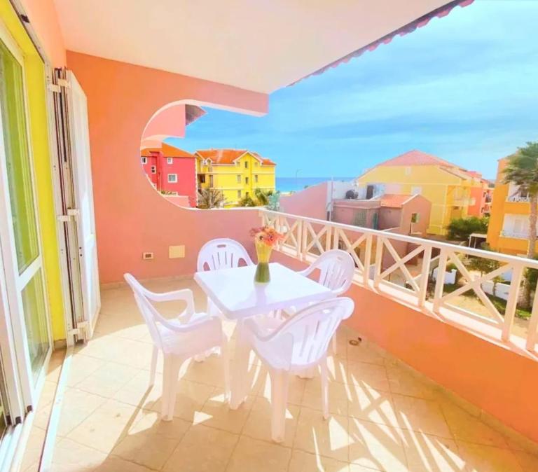 Holiday Properties Prestige Apartments - Bed and Breakfast Santa Maria
