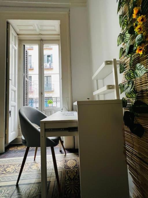Big apartament in Gran via - Friends & Families - B&B Madrid