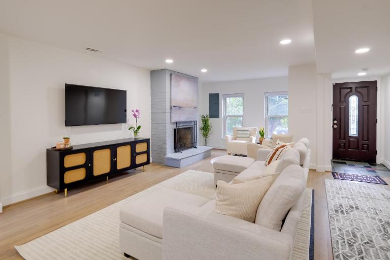 Central DC Location! Urban Oasis in Logan Circle - B&B Washington