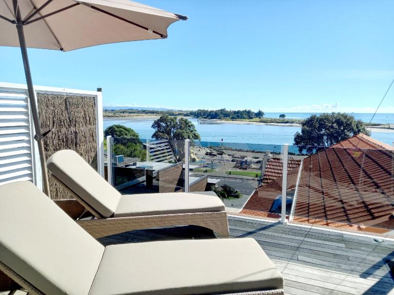 Kohi Point Villas - B&B Whakatane