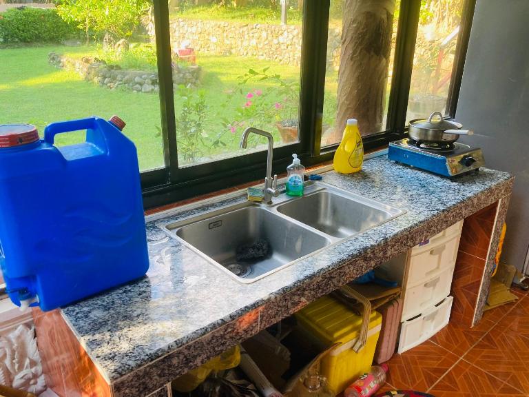 Middle Bedroom, Mckirdy's Farm - Bed and Breakfast Sison