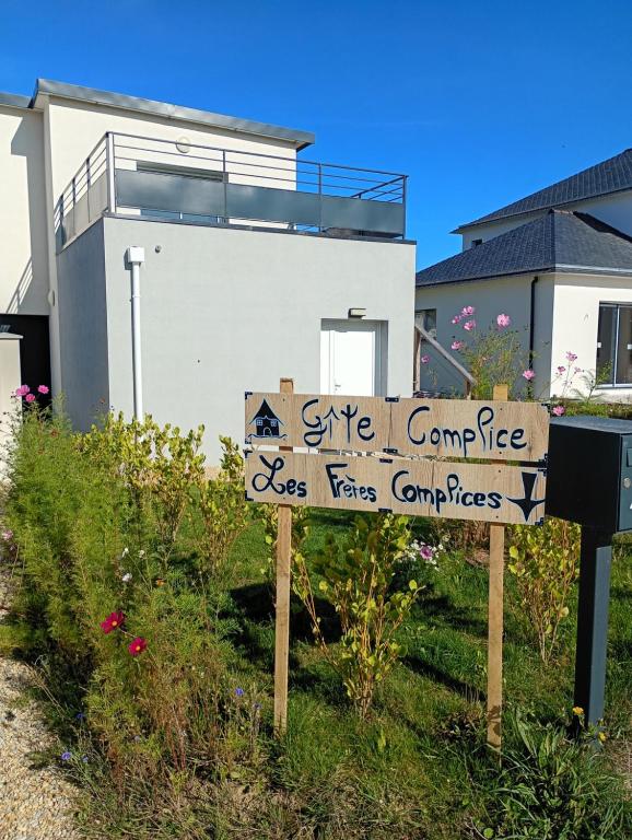 Gîte à 400m de la mer - Ferienwohnung Ploudalmézeau