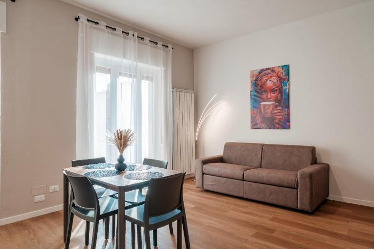 Essenza moderna Ospedale e comodità - Chambres d'hôtes Brescia