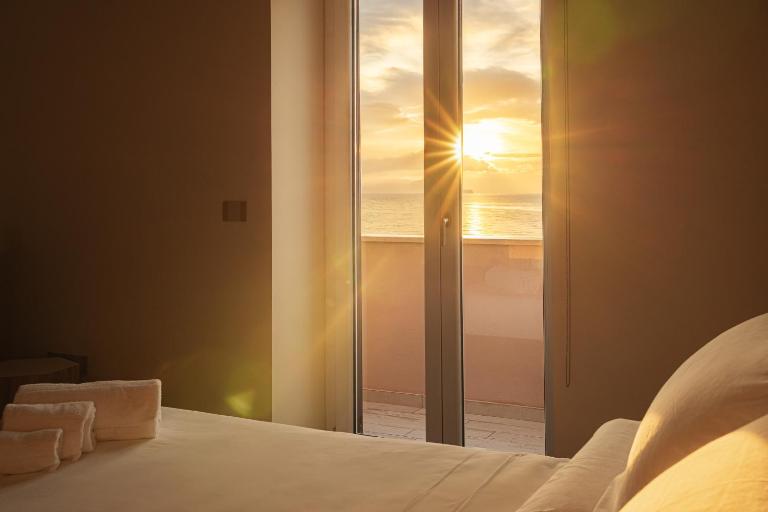 Sea Front House - Tono Milazzo - B&B Milazzo