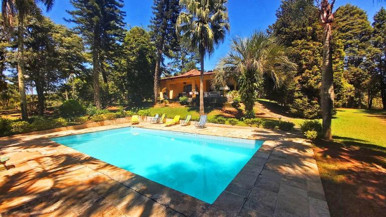Nature and Comfort House with Pool 10 people 1h from SP - B&B São Roque