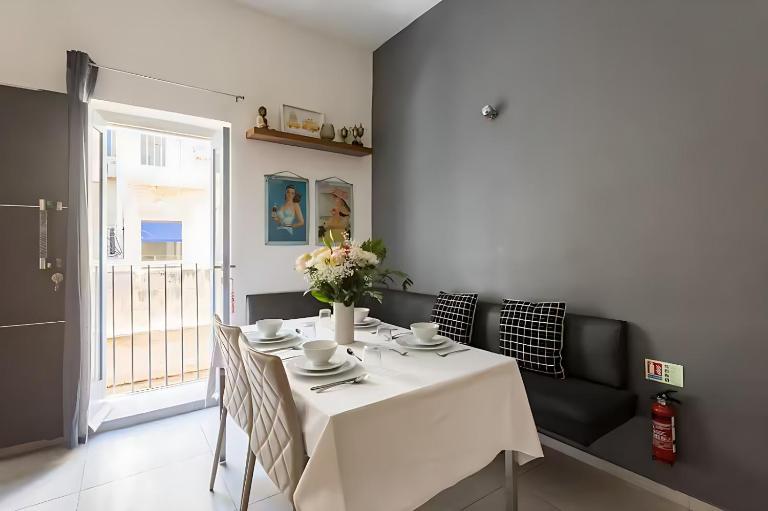 Magic romantic escape in the heart of Valletta - B&B Valletta