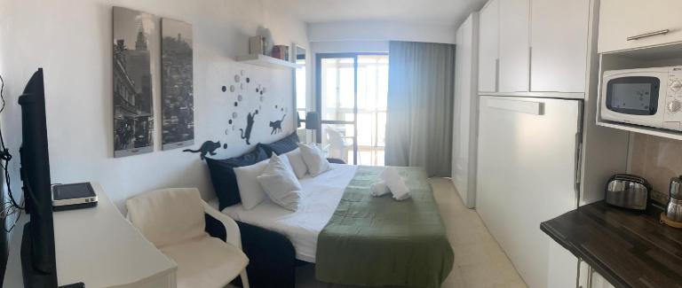 Great Hostels Apartments Carihuela - B&B Torremolinos
