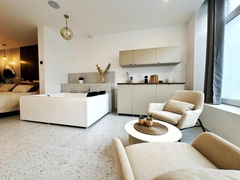 L'intemporel - Balneo, Cozy, Romantic - Ferienwohnung Lambersart