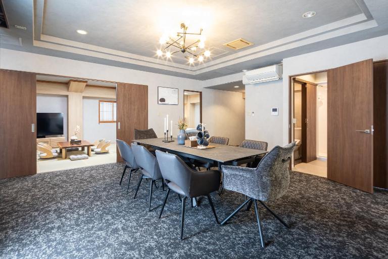 b&Namba 1 - B&B Osaka