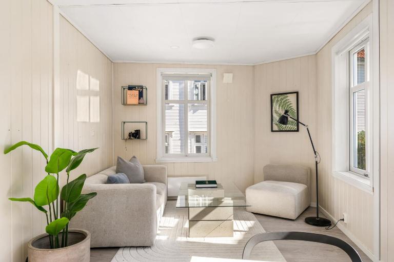 Charming Townhouse - Walk Everywhere! - B&B Bergen