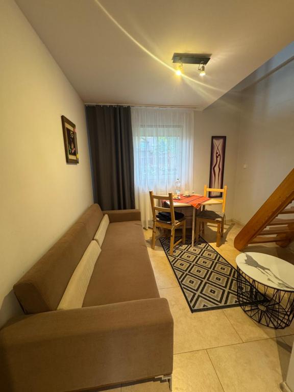 Cozy Apartament - B&B Jelenia Góra