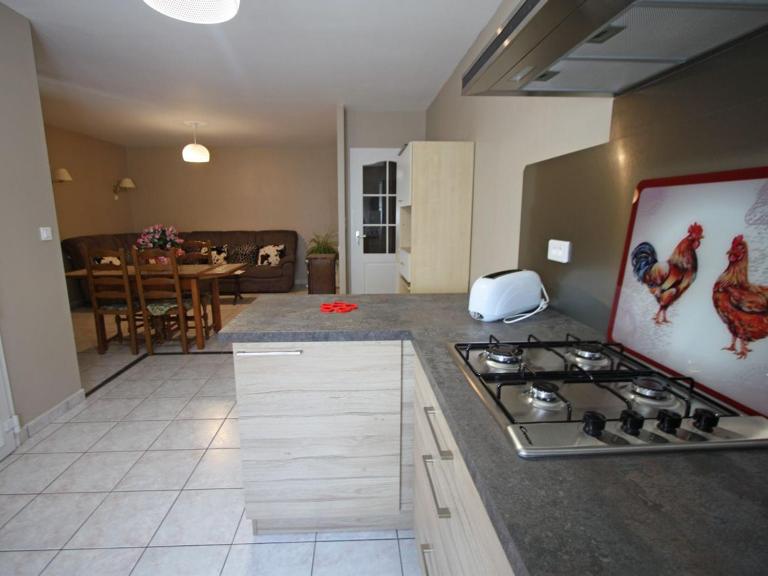 Charmant apt avec accès indépendant, terrasse, proche Épinal et activités culturelles - FR-1-589-138 - B&B Hagécourt