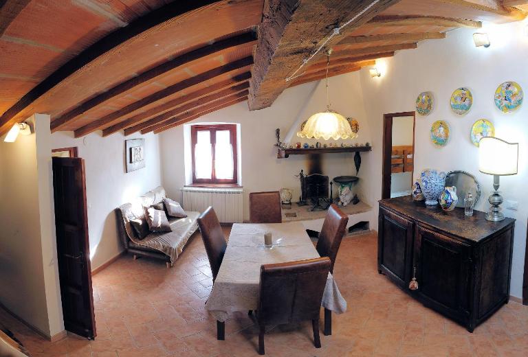In Borgo -Legoli - B&B Peccioli