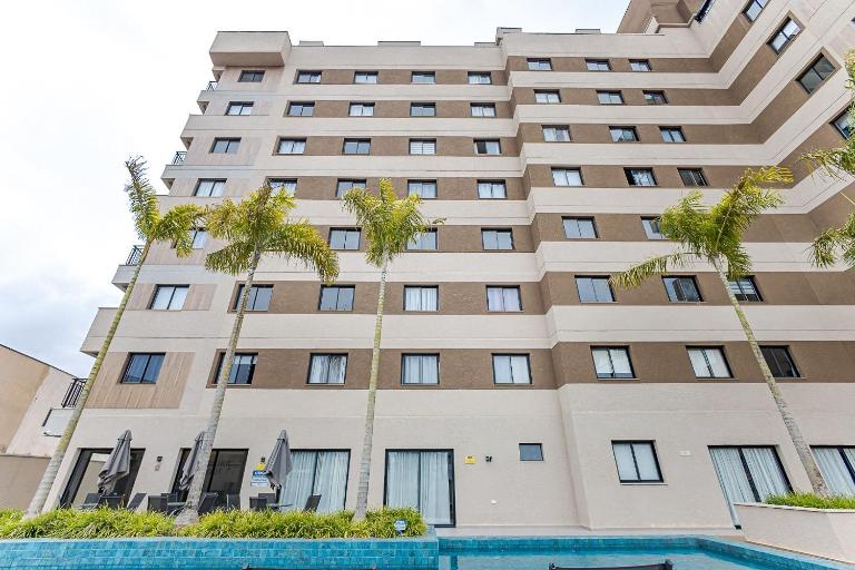One House – Academia, Piscina e Coworking | Gonzaga Stays - B&B Curitiba