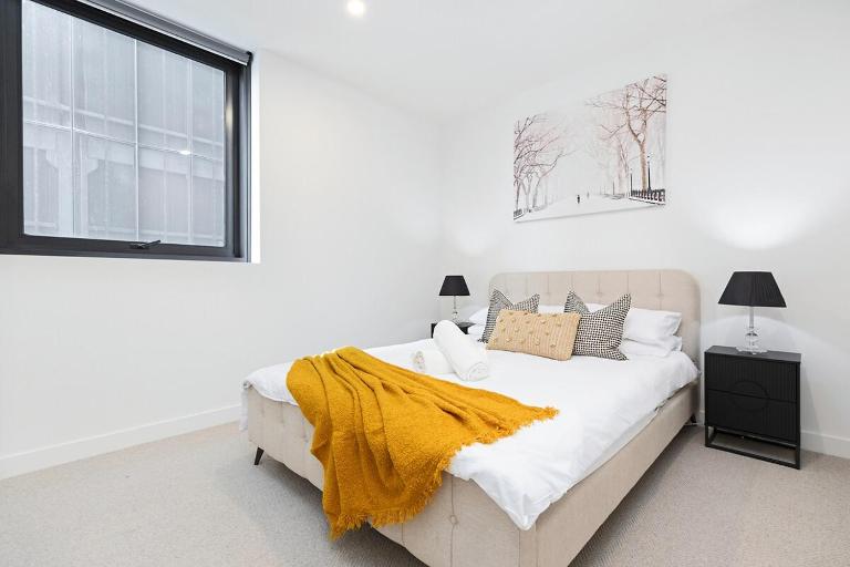 Walk to Everything! Brand New Box Hill 1-Bed Gem - Ferienwohnung Ballarat