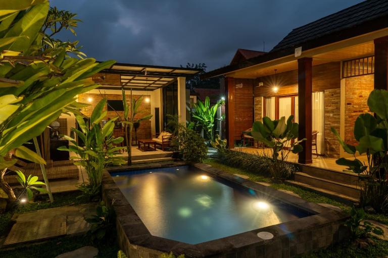 Bali Vanili Villa - Bed and Breakfast Sukawati