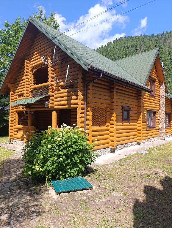 Біля Синевіру - B&B Synevyrska Poliana