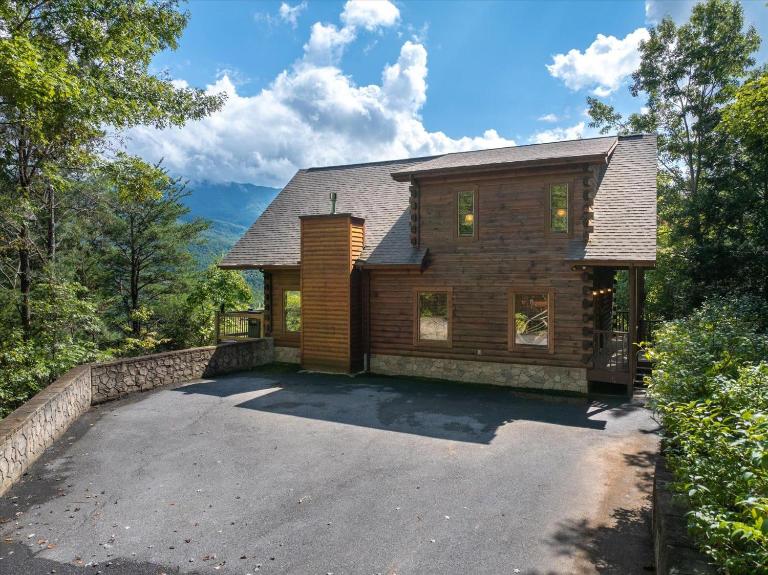 Three Little Bears Lodge #445 - B&B Gatlinburg
