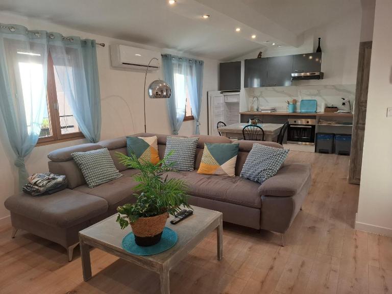 Bel Appartement Proche Plage - B&B Mèze