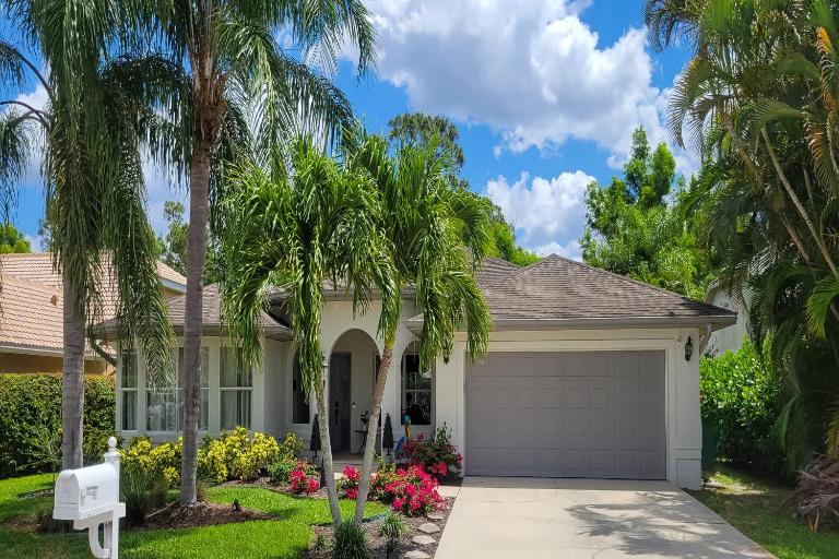 Resort Community Escape: Naples Home 5 Mi to Beach - B&B Naples
