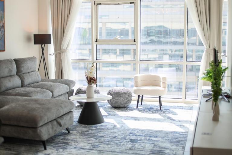 Elegant 4BR Waterfront Apartment Sea View Al R - Bed and Breakfast Abu Dhabi