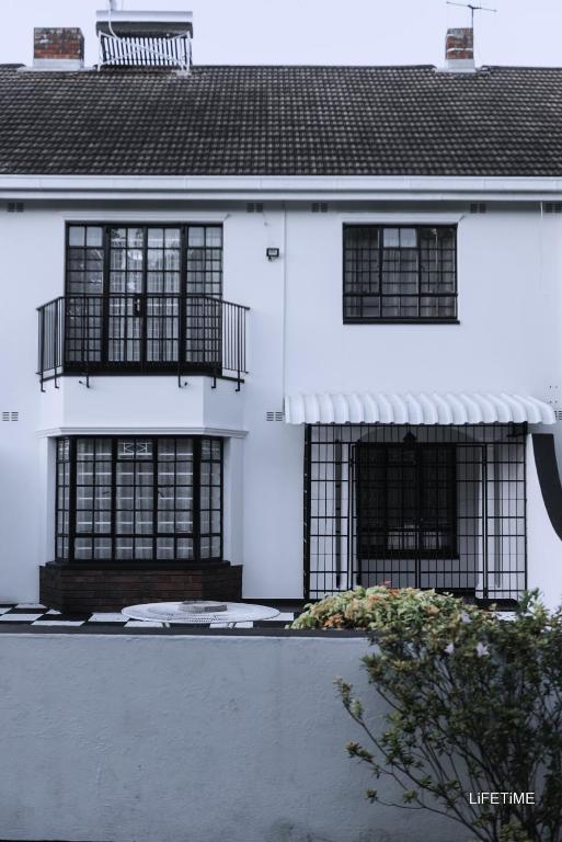 The Place - B&B Mutare