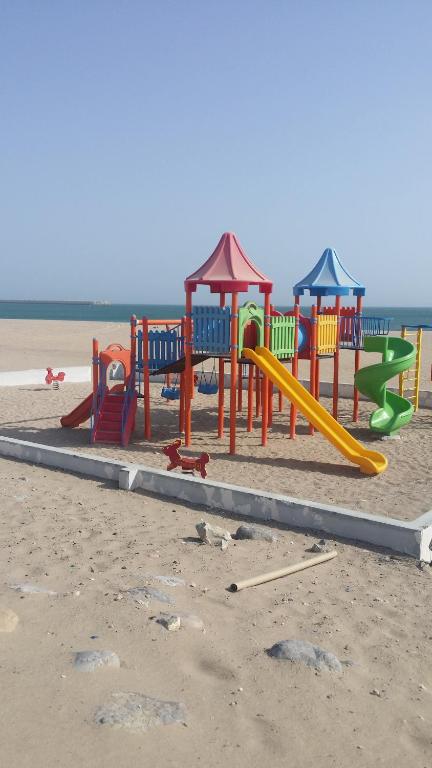 Al Afiah Corniche Hotel Apartment - B&B Sur