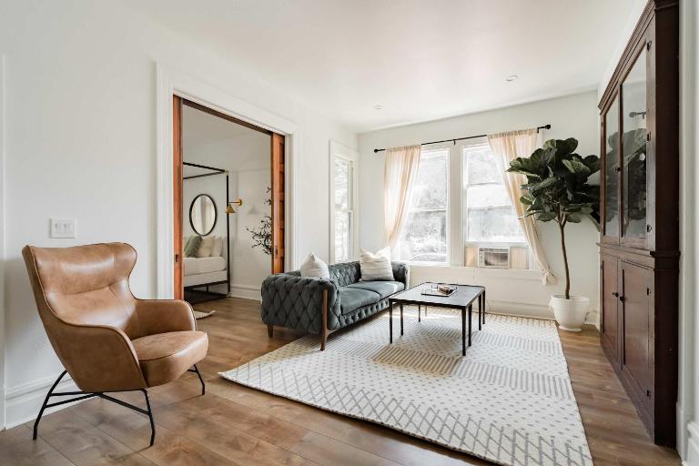 Stay Portland - The Étoile Suite - Nob Architecture & Boutiques - B&B Portland