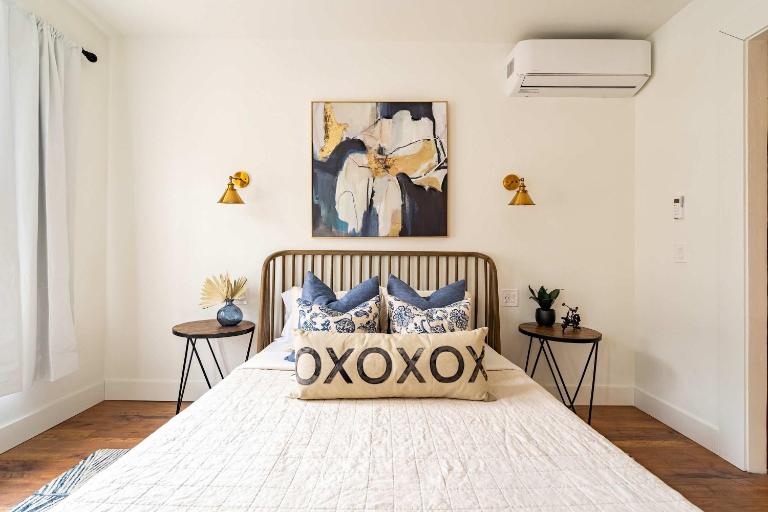 Stay Portland - 3BR - Sleeps 6 - Steps to NW 23rd - Fast WiFi - B&B Portland