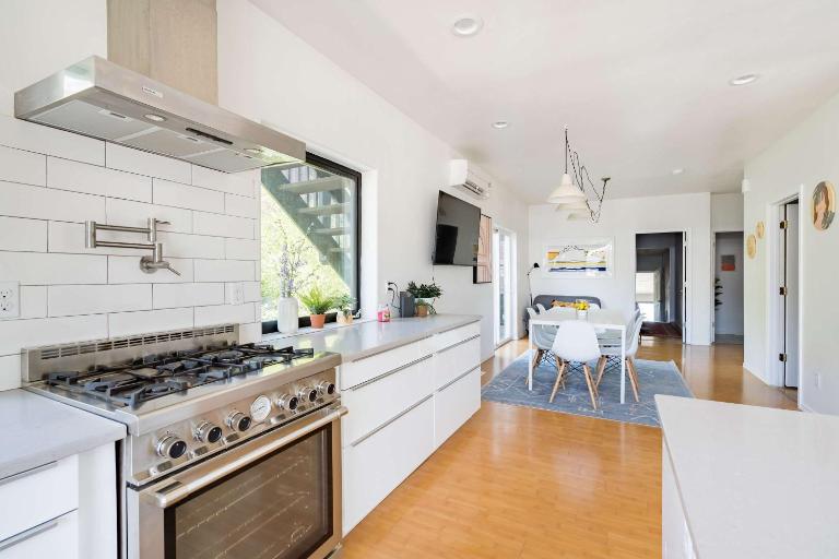 Luxurious Portland 3BR in the Pearl District - B&B Portland