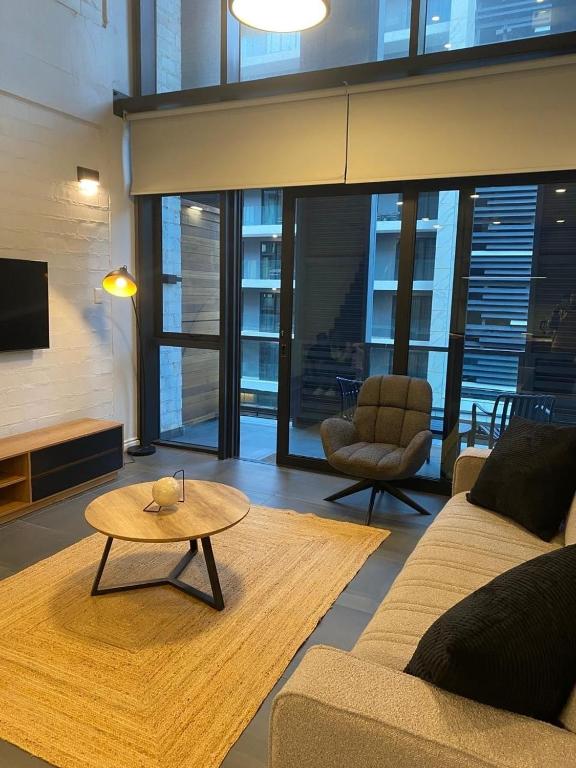 Loft Apartment at Umhlanga Arch - B&B Durban