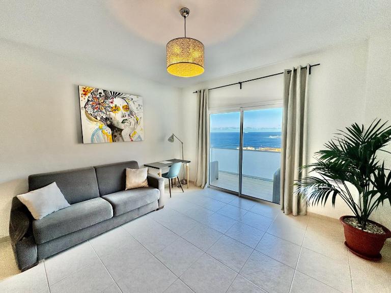 El ático Parosa 'con vistas al mar' - B&B Bajamar