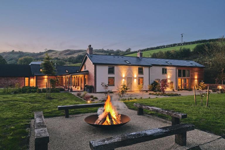 Mill House - B&B Trefeglwys