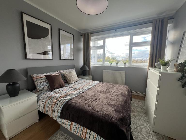 Beautiful South West London 3BR - B&B London